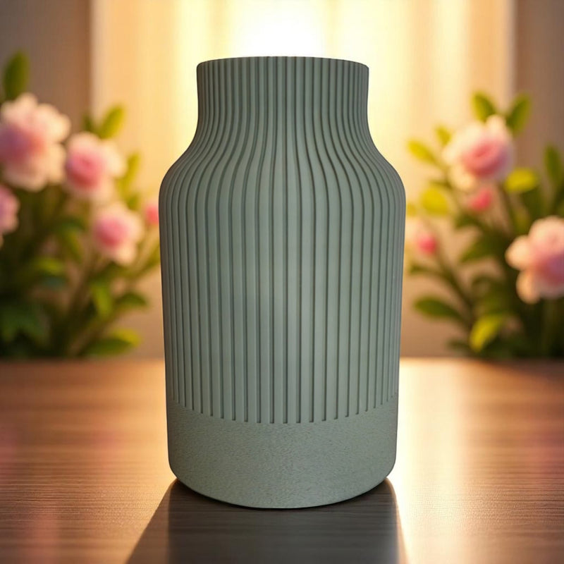 Moderne Vase Amirèl aus dem 3D-Drucker mit strukturierter Oberfläche, ideal für Trockenblumen