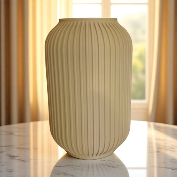 Kompakte Vase Soléa mit geometrischem Muster, hergestellt im 3D-Druck