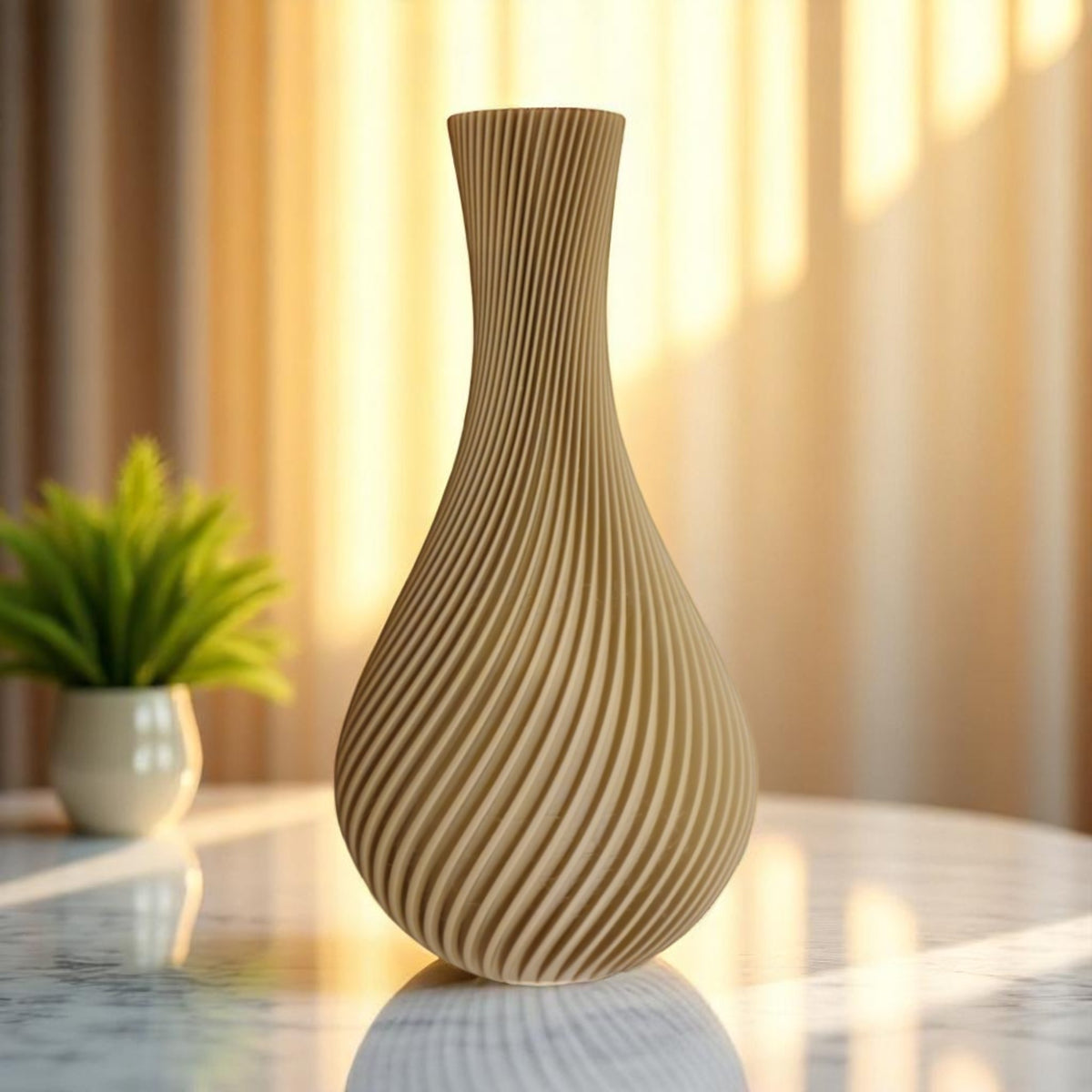 Vase Mireya im skulpturalen Design, 3D-gedruckt in natürlichem Farbton